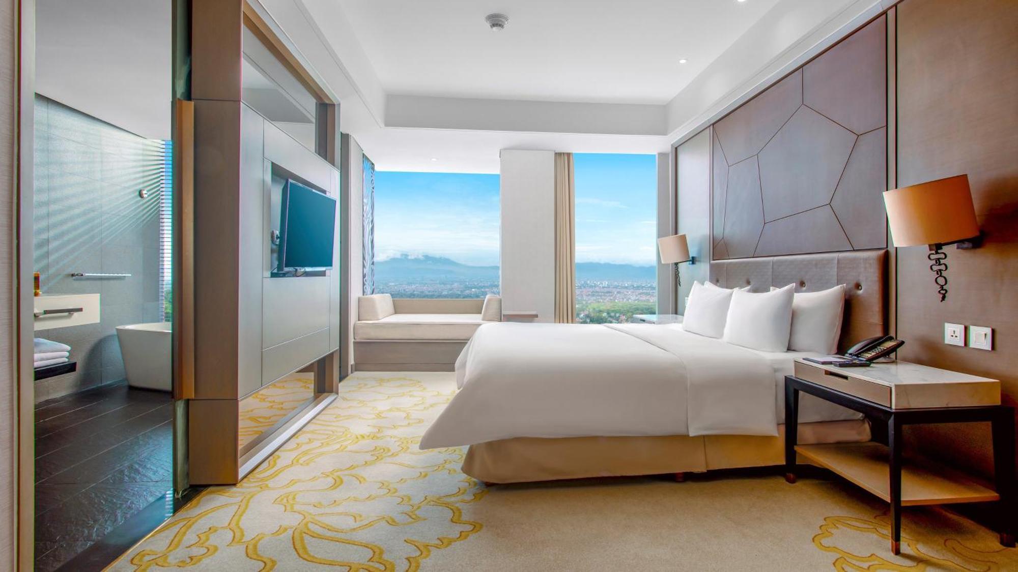 Intercontinental Bandung Dago Pakar By Ihg Hotel Cimenyan Exterior photo